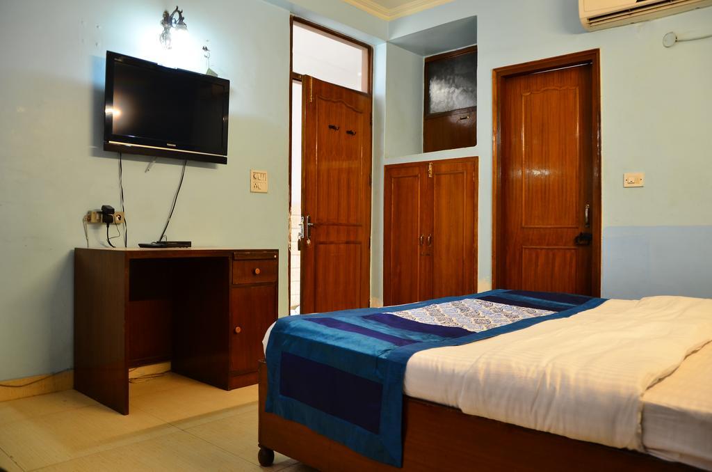 Airport Hotel Paradise International New Delhi Kamer foto