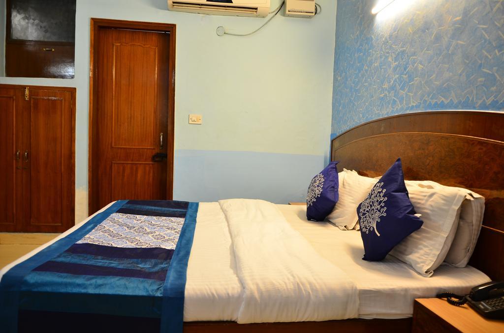 Airport Hotel Paradise International New Delhi Kamer foto