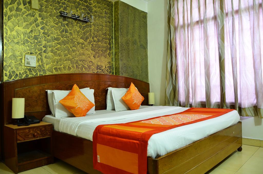 Airport Hotel Paradise International New Delhi Kamer foto