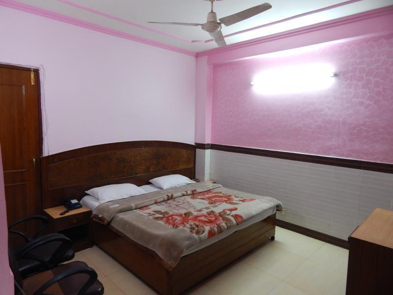 Airport Hotel Paradise International New Delhi Buitenkant foto